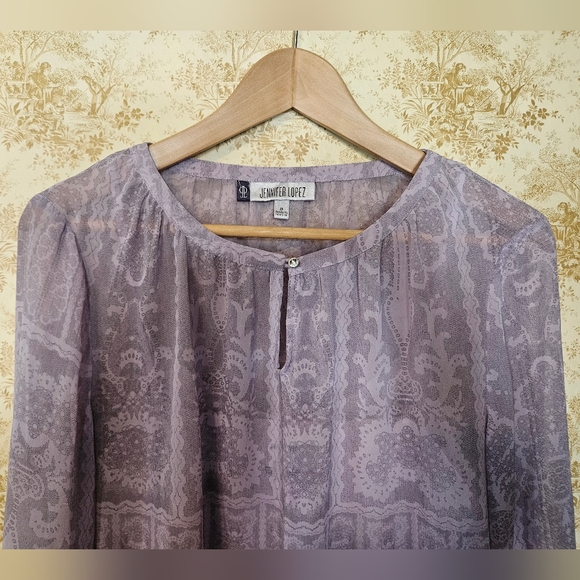Jennifer Lopez Medium Blouse - Picture 2 of 8